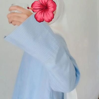 slmhachmd's profile picture. i'm a muslim🤍
my culture is La illaha ilallah🤍
my DNA is The Qur'an and The Sunnah🤍