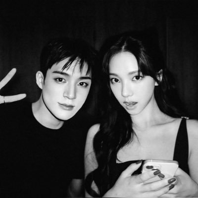 pesesif's profile picture. @twinkllea's dramatic boyfriend.