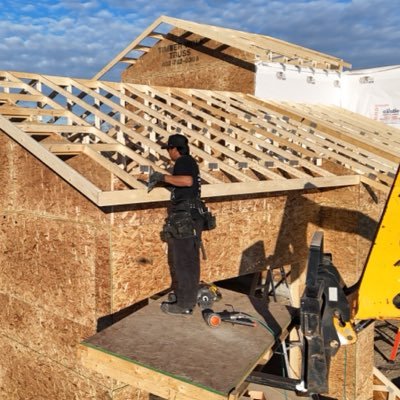 leigh_pico's profile picture. Construction Company