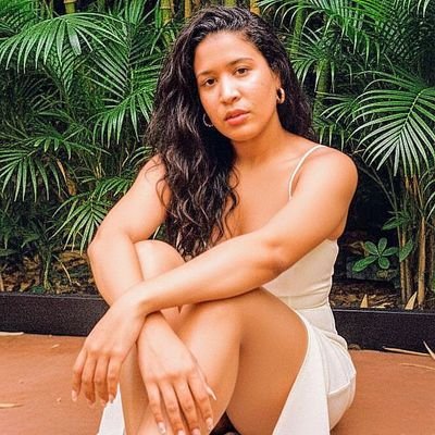 officialjulig's profile picture. 🤰🏻•  mamá de Sophia 
👑 • Miss Sto.Dgo.Oeste 2021 
 📖 • Me encanta leer y conocer museos 
 🎓 • Lic. en Educación media menc. ciencias sociales