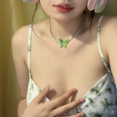 Bacatxz's profile picture. 170 ฿ แอคล็อค-คอล20 นาที
VIP 300 ฿
แอคล็อค ไลน์ส่วนตัว พูดคุยเสียว คอลจนแตก
VVIP 600 ฿
แอคล็อค ไลน์ส่วนตัวโทร-คลอได้ คุยได้ตลอด มีสิทธ์นัดได้