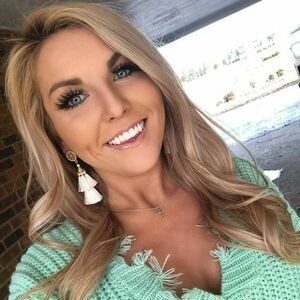 RichardMic97956's profile picture. https://t.co/AErV8FoltT Tiktok and 1 more 
kindly follow my new fanspage guys