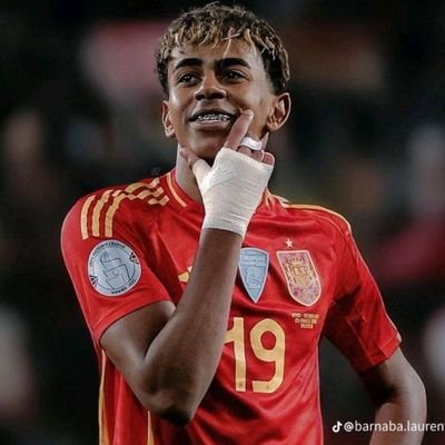 barnabalaurent8's profile picture. 