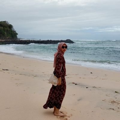 rianarsh's profile picture. 🧚