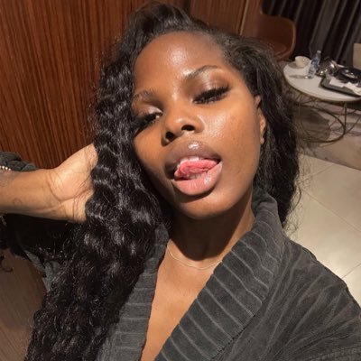 misnympho_'s profile picture. 💦Your favorite nympho 🍒 anime baddie with a filthy mind 😈 backup for @misnympho