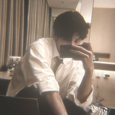 soobinspov's profile picture. let’s go to space