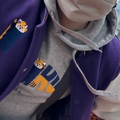 ChSouc's profile picture. 社会人なりたくないけど9年目今年28ちゃい。
絵描きしてます。ゲームもしてます。
別垢 @Nogo_sou