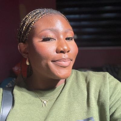 Reignett_Isaac's profile picture. Believer||Worshipper||Writer||Feminist||Red Carpet & Events Host|| Public Speaker||Bibliophile||Legal TechMind||Virtual Assistant||Becoming 'the Law'