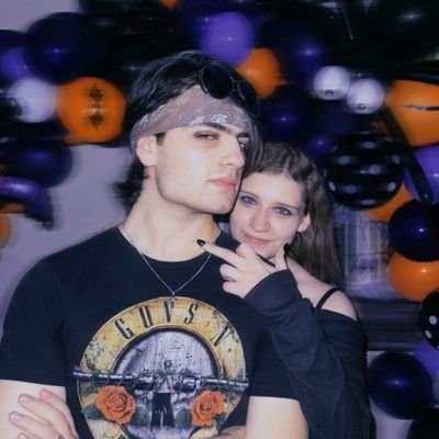 VictorVi_Queso's profile picture. Art acc: @vov_artik
No sé qué poner aquí 
lvl 24