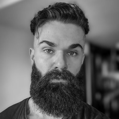 Robert Chis-Ciure Profile