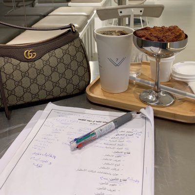 bd2ix's profile picture. مالنا أحباب لا تغركم مكاتيبنا.