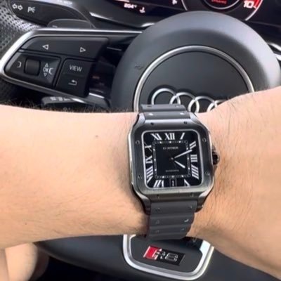 ecomchigga's profile picture. 