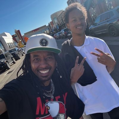 WatchMySauceTGG's profile picture. Papi 🏔️🥷🏾 @TaylorGangGames 🤘🏾#TaylorGangGaming LiVE on @Twitch via Luna #WakeNplay🎮 #sauceBROz 🪬 #Saucepitality📖 #Saucetober🎃 Sagitterrorist ♐️ #FGC