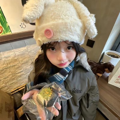 Praveen84962996's profile picture. 