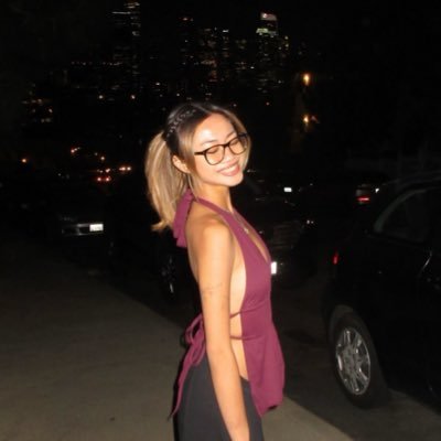 mariahcoline_'s profile picture. all good luv in a minute thou