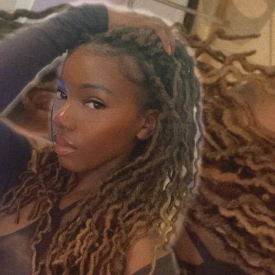 afireliv's profile picture. here for ed & being dramatic
software engineer 👩🏾‍💻 
note to self: James 4:8 📝

https://t.co/L79oxWQcc2