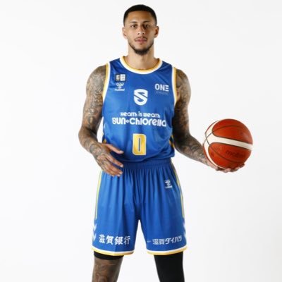 ZachEliAuguste's profile picture. University of Notre Dame Alum ‘16 ☘️| International Pro Athlete | Japan 🇯🇵 | USA ‘25 🏀