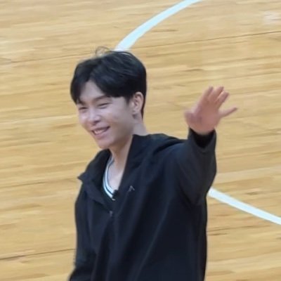 JNpetal95's profile picture. 