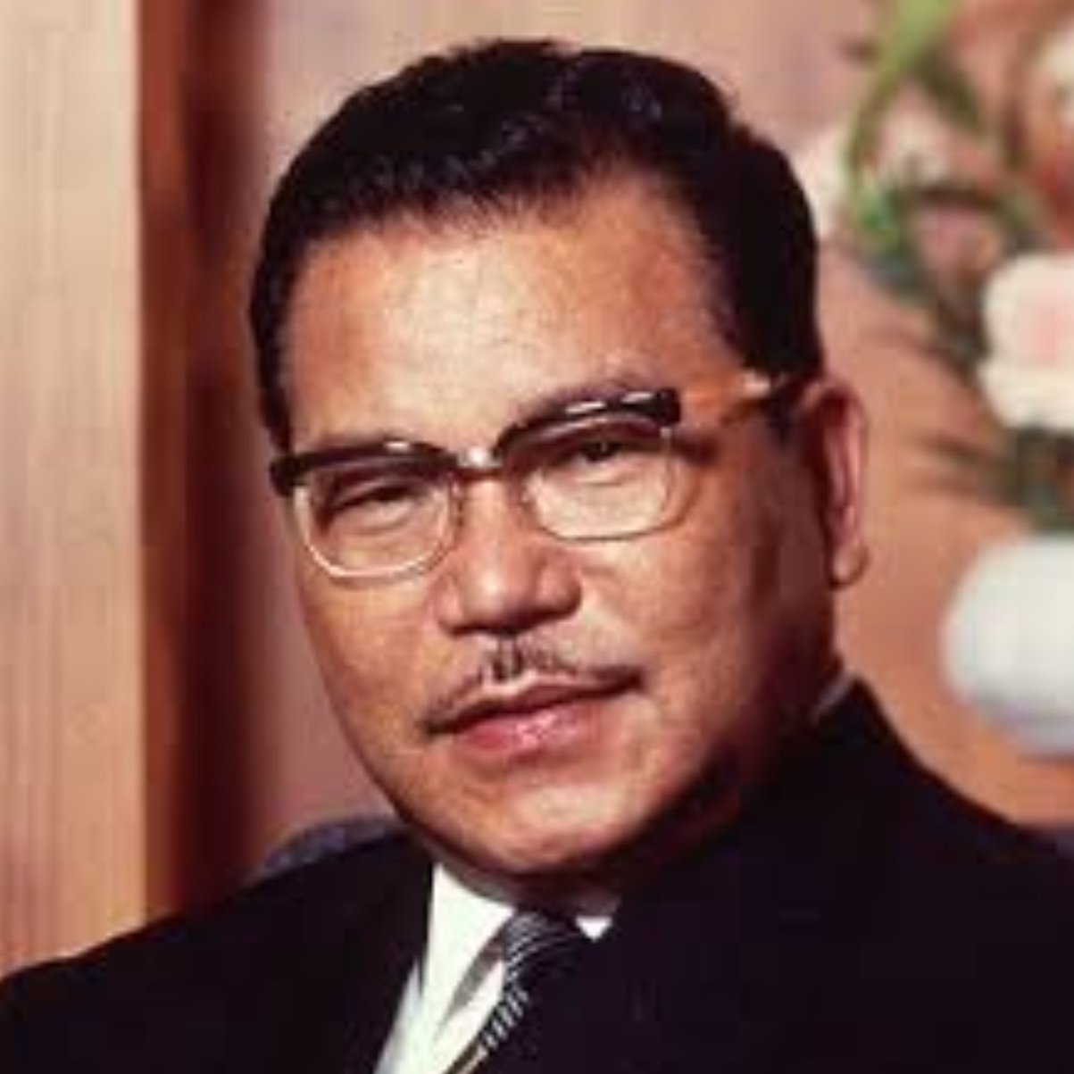 YojiroSaionji's profile picture. 