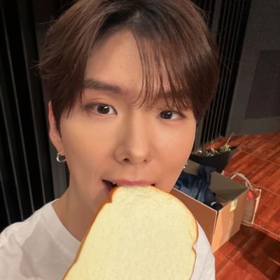 crystal7i8's profile picture. 