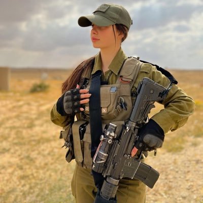 shay_girl01's profile picture. Be with me, Jehovah, always against me👑 Comfort, comfort, comfort of a believer 🔥 תודה על התמיכה עולם🌎