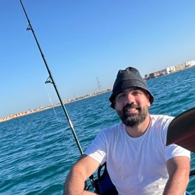 MrAshqar's profile picture. لڤلي الدنيا لڤلي