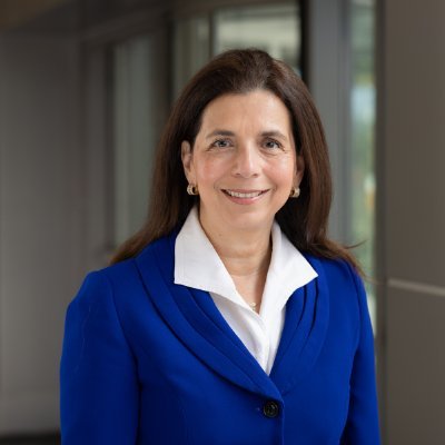 jenny_dr91380's profile picture. Family 1st; #MSKRad; #RadXX; URM women & children advocate; voracious reader; tennis. #WomenOnSteroids #HappyLatinoDocs #HappyImmigrantDocs #RadEqual #BLM