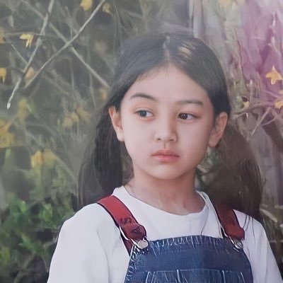 9_twity's profile picture. #TWICE طلعت فبث توايس ايه نعم انا المشهور 🖤✨