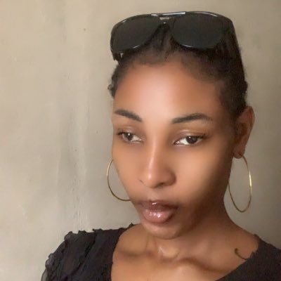 QueenEsstarr's profile picture. Educationist|Makeup Artist |Face Model|Sickle Cell Advocate|Lover of Children|Intentional Lover|9-5|Business