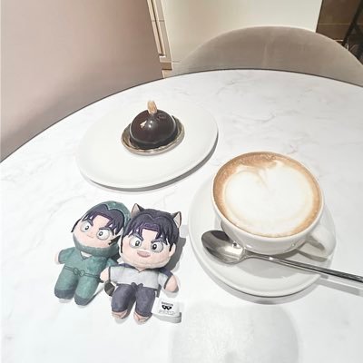 li1y_m's profile picture. ギンギンおたく𝒂𝒄𝒄𝒐𝒖𝒏𝒕