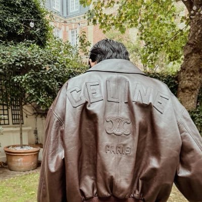 etherealante's profile picture. enjoying life with seven