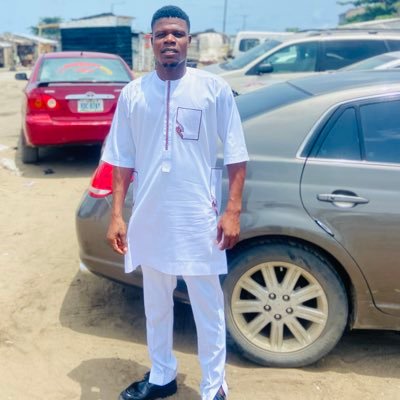 SaviourDG's profile picture. wen there's nothing to hold on to, hold on to ur faith. ##Sonofgrace wetin I want gain if I no follow u back??