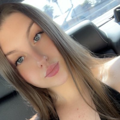 976J55Av6IkV4's profile picture. 24 Jahre alt, gierige Prinzessin.  Ich bekomme immer, was ich will, also fange an zu senden.  30 $ Tribut