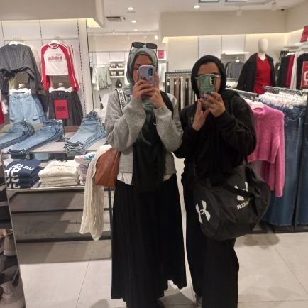 byhardlyway's profile picture. maybe never