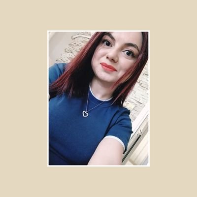 _gullubyzaa_'s profile picture. ASÜ/Halkla İlişkiler Ve Tanıtım(PR)🎓
30.11🎂
https://t.co/gMPAiWb8FX