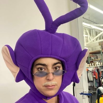 tabi_shoe's profile picture. User Experience Designer