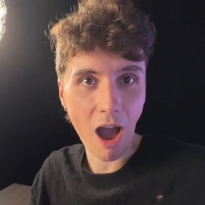 tiredseas's profile picture. cold beer, hot women