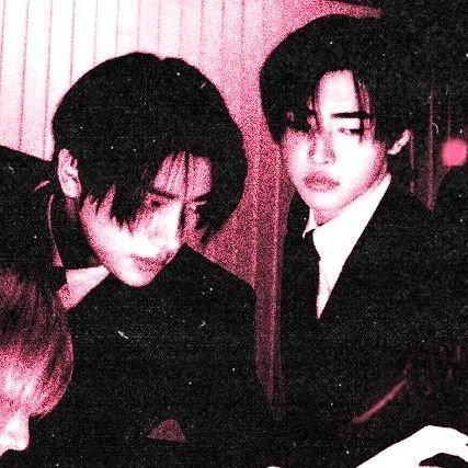 loveylickys's profile picture. ‧₊ ᵎᵎ sways beneath the sky in gentle arcs, a ballet of blue ☕️ .. 𓏰𓏰ՙ۪ 𖥔 𓇼 ꒰ #ENHYPEN 𓄸 #ZB1 ꒱ 𝜗𝜚 루빔! .. “ https://t.co/frPZIUhIOS ” so—adorable 🐧 𓏵 ⁺