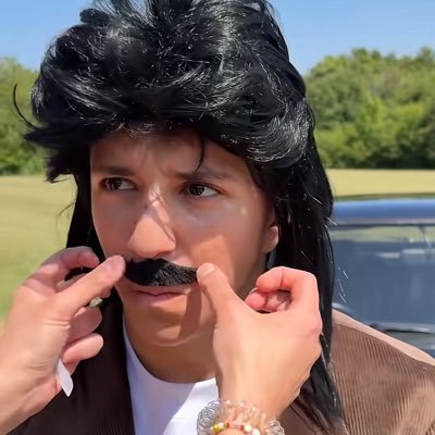 soraisuaraa's profile picture. i write and i read.