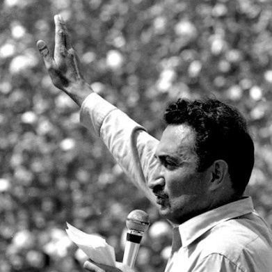 DosHamzaSantos's profile picture. 