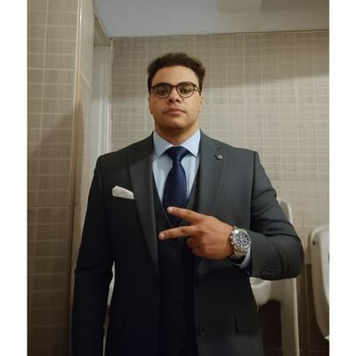 MAssi755283's profile picture. Fresh Electrical Engineer