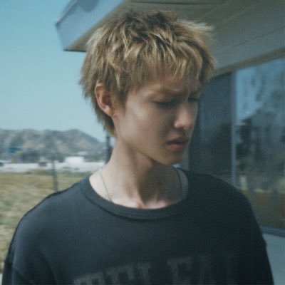 UNGRCOER's profile picture. we are on joyride | I LOVE CORTIS SO MUCH IS ALWAYS MY LOVELY STUPID LINE🩷