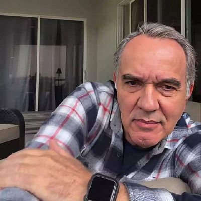 dr_daver6083's profile picture. A medida que nos involucramos en la sanación emocional de otros, nos sanamos emocionalmente nosotros mismos.⛔sin grupos⛔