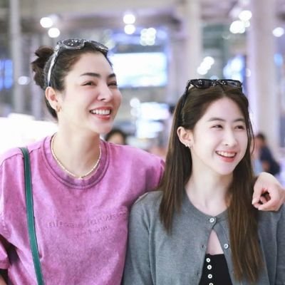 Gretche84501225's profile picture. @yokoapasraa🦋 @Malisorn00💛

#yokoapasraa🫧#fayeFayera🌻