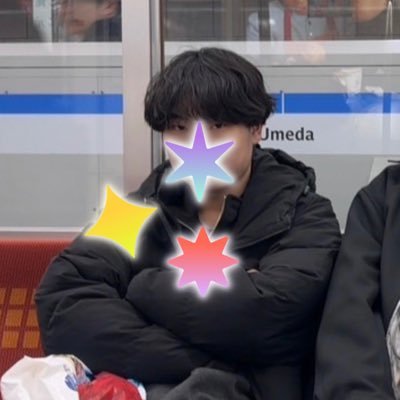 qyGjEHjPzfkQYUg's profile picture. 