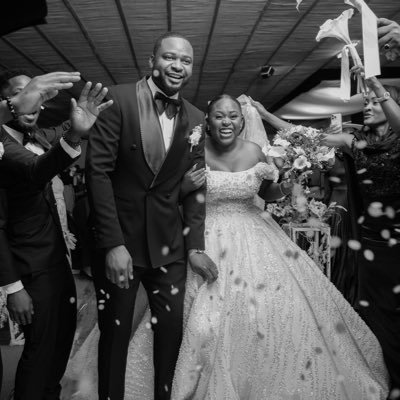 KingAvid11's profile picture. She/Her 🏳️‍🌈Playlist Curator @Playlist_Centra •• In a world full of tens be an eleven•• Golden State Warriors & Manchester City 💙 23/07 x 27/01