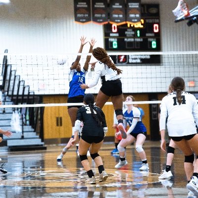 kourtneefoster's profile picture. Top Student Athlete | C/O 2029 
Little Rock, AR | Central High School
OH/MB| 501 Volley 15.1 
Insta @phatbaby3x and @kourtnee26