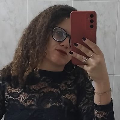 berduayam's profile picture. to aqui pra reclamar, surtar com vôlei, chorar com greys anatomy e sofrer de luan santana