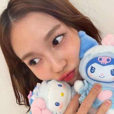 rensunqs's profile picture. real matcha lovers club