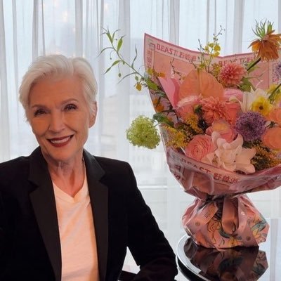 Mayemusk27711's profile picture. Mother of Elon musk thanks you all for your love and support ❤️🇺🇸